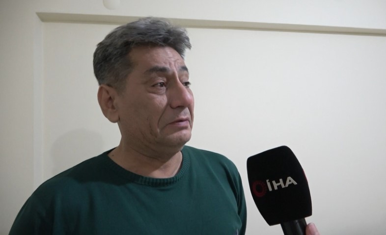 6 Şubat&rsquo;ta kep&ccedil;eyle gittiği enkazdan annesinin cenazesini &ccedil;ıkartan operat&ouml;r o anları anlattı