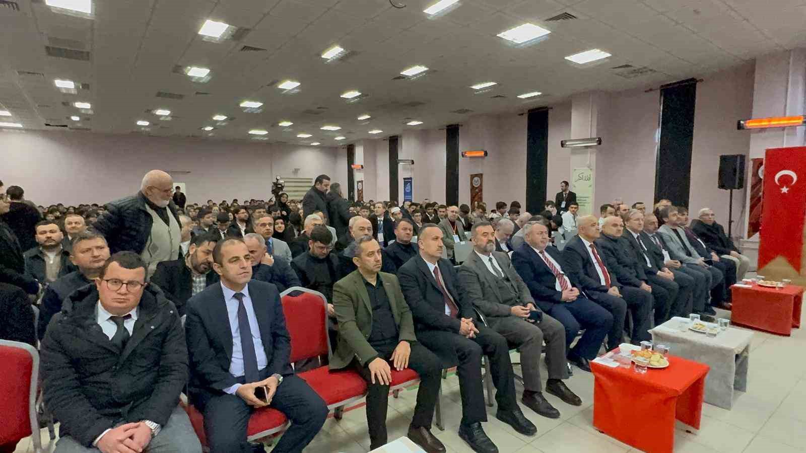 Kur&rsquo;an-ı Kerim&rsquo;i G&uuml;zel Okuma Yarışması il finali Alaplı&rsquo;da ger&ccedil;ekleştirildi
