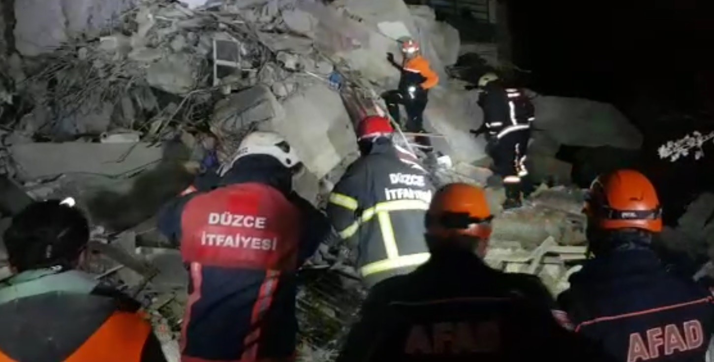 Zamanla yarıştılar, yaşananları hi&ccedil; unutmadılar
