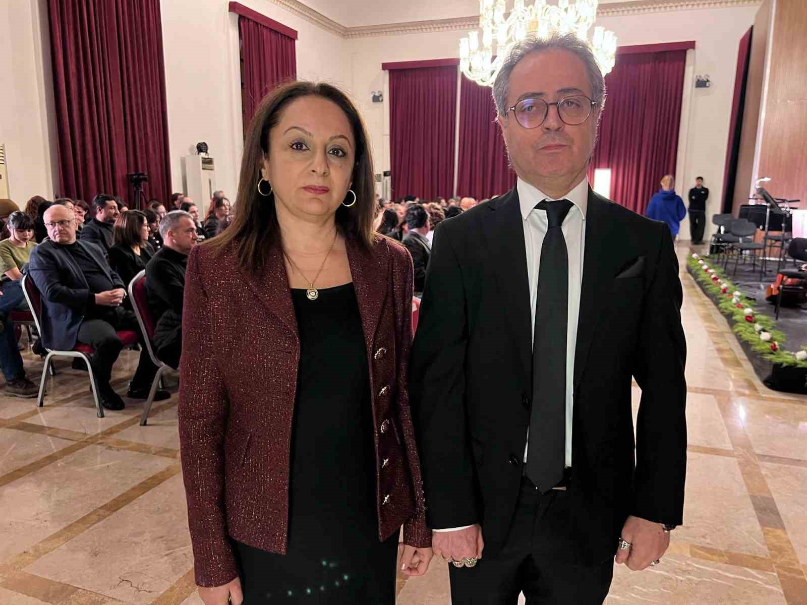 Mersin&rsquo;de kazada hayatını kaybeden keman sanat&ccedil;ısı La&ccedil;in Akyol unutulmadı
