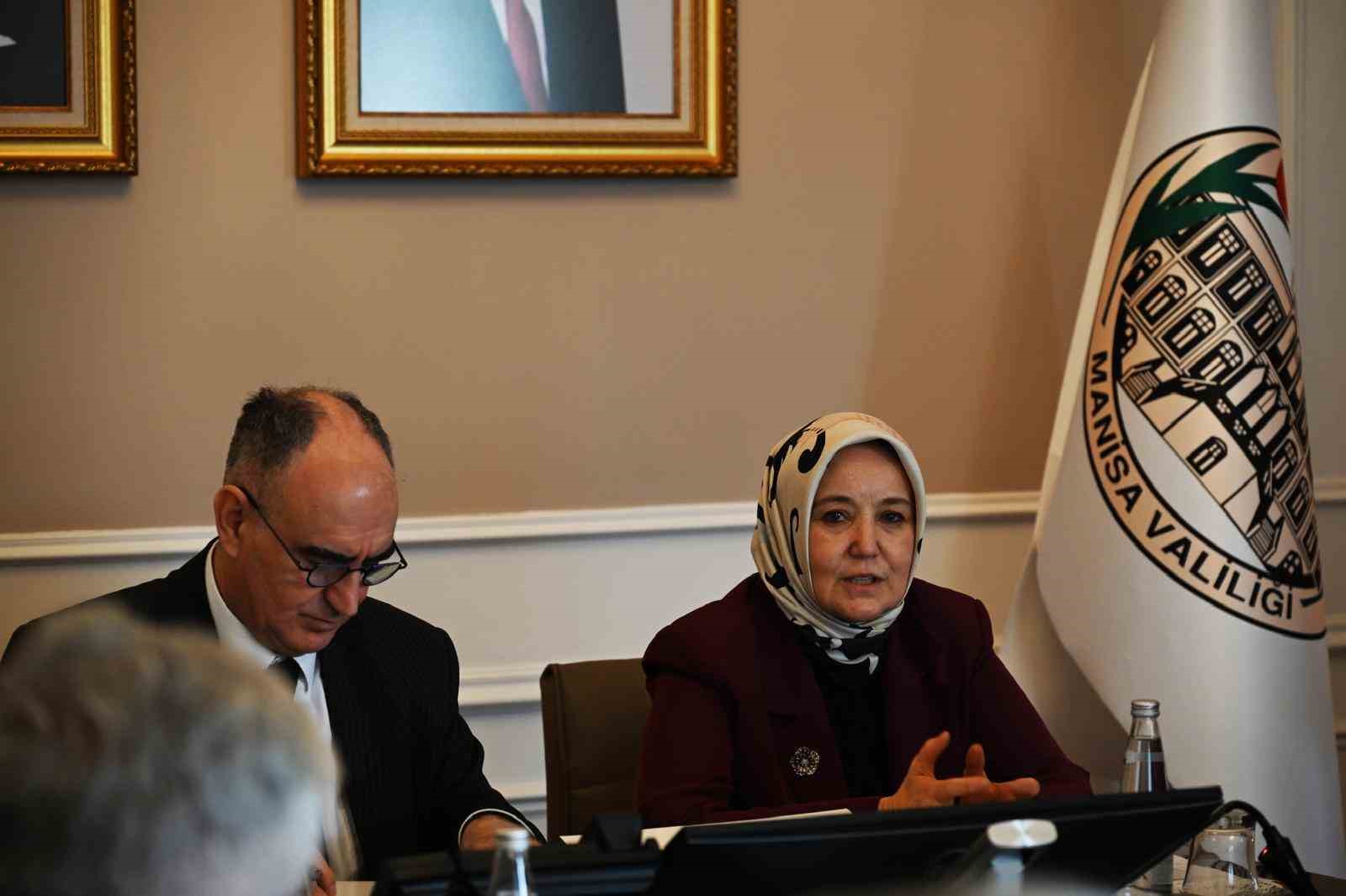 G&uuml;&ccedil;lendirici Bakım Modeli Manisa&rsquo;da masaya yatırıldı
