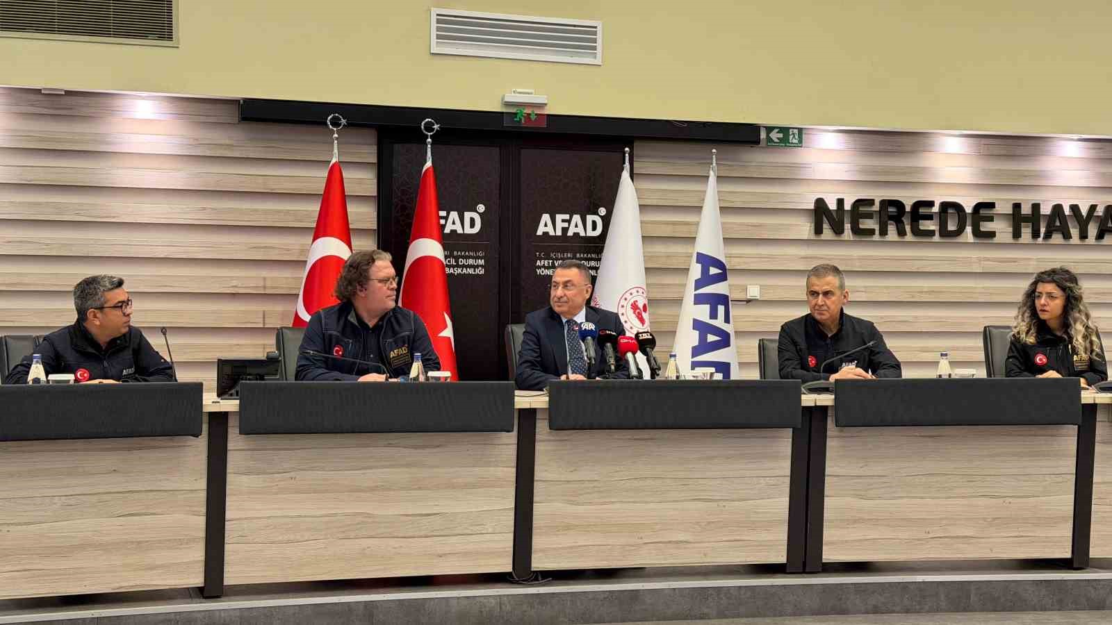 TBMM Dışişleri Komisyonu Başkanı Oktay: "650 bin personeli sahaya s&uuml;rmek hi&ccedil;bir &uuml;lkenin yapabileceği bir olay değil"
