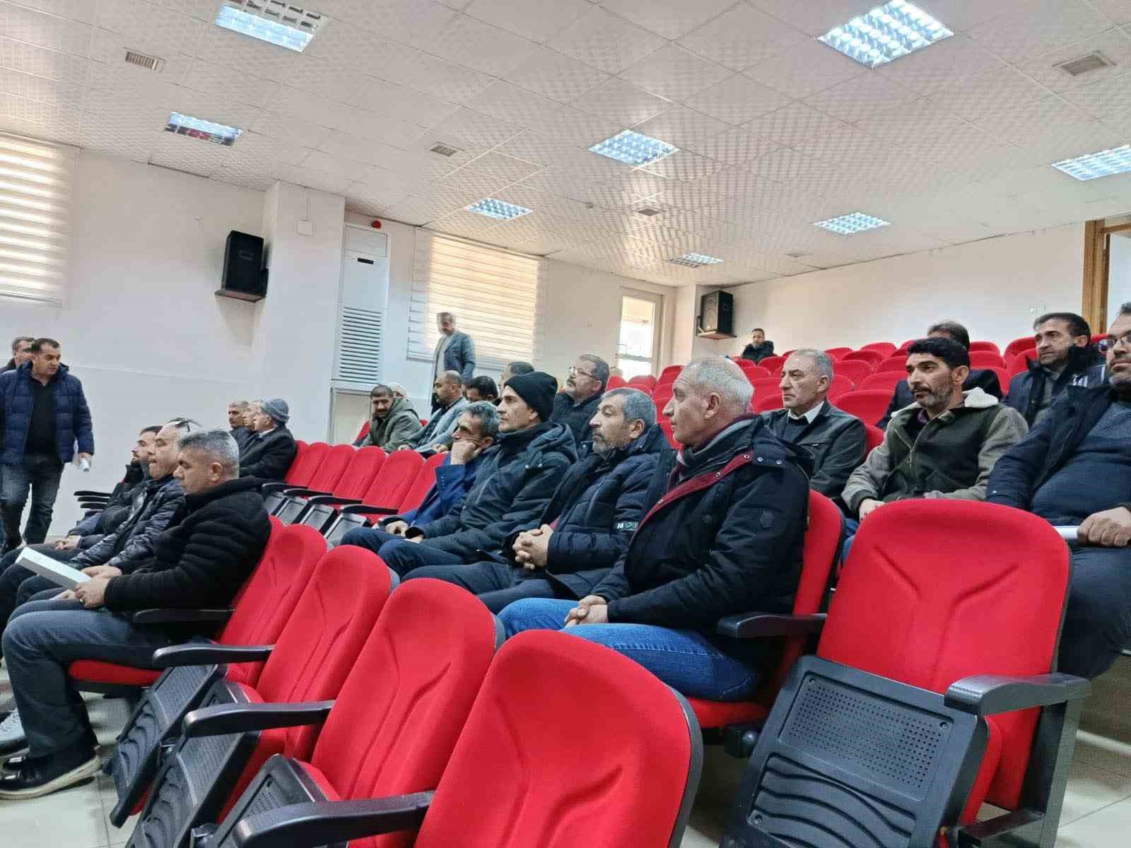 Elazığ&rsquo;da muhtarlara &ccedil;ığ farkındalık eğitimi
