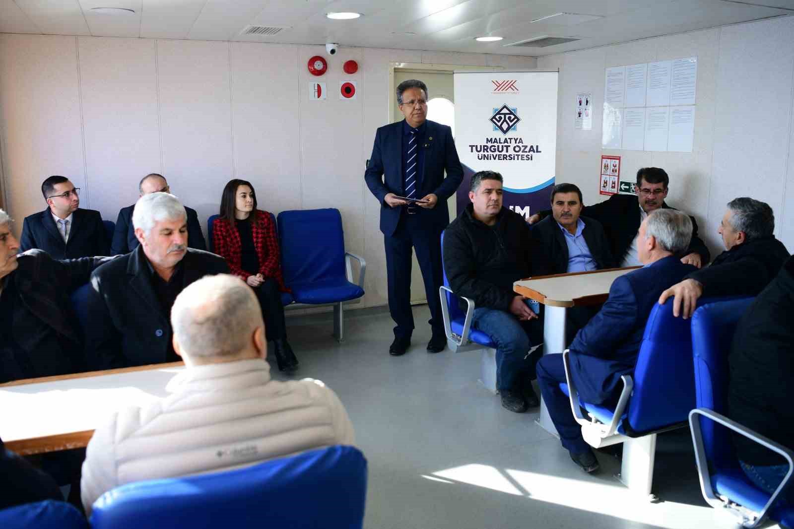 Malatya Atabey Feribotu&rsquo;nda bilim buluşması
