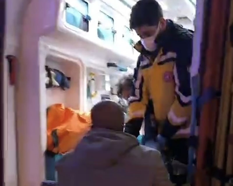 11 aylık bebek u&ccedil;ak ambulansla Van&rsquo;dan İstanbul&rsquo;a sevk edildi
