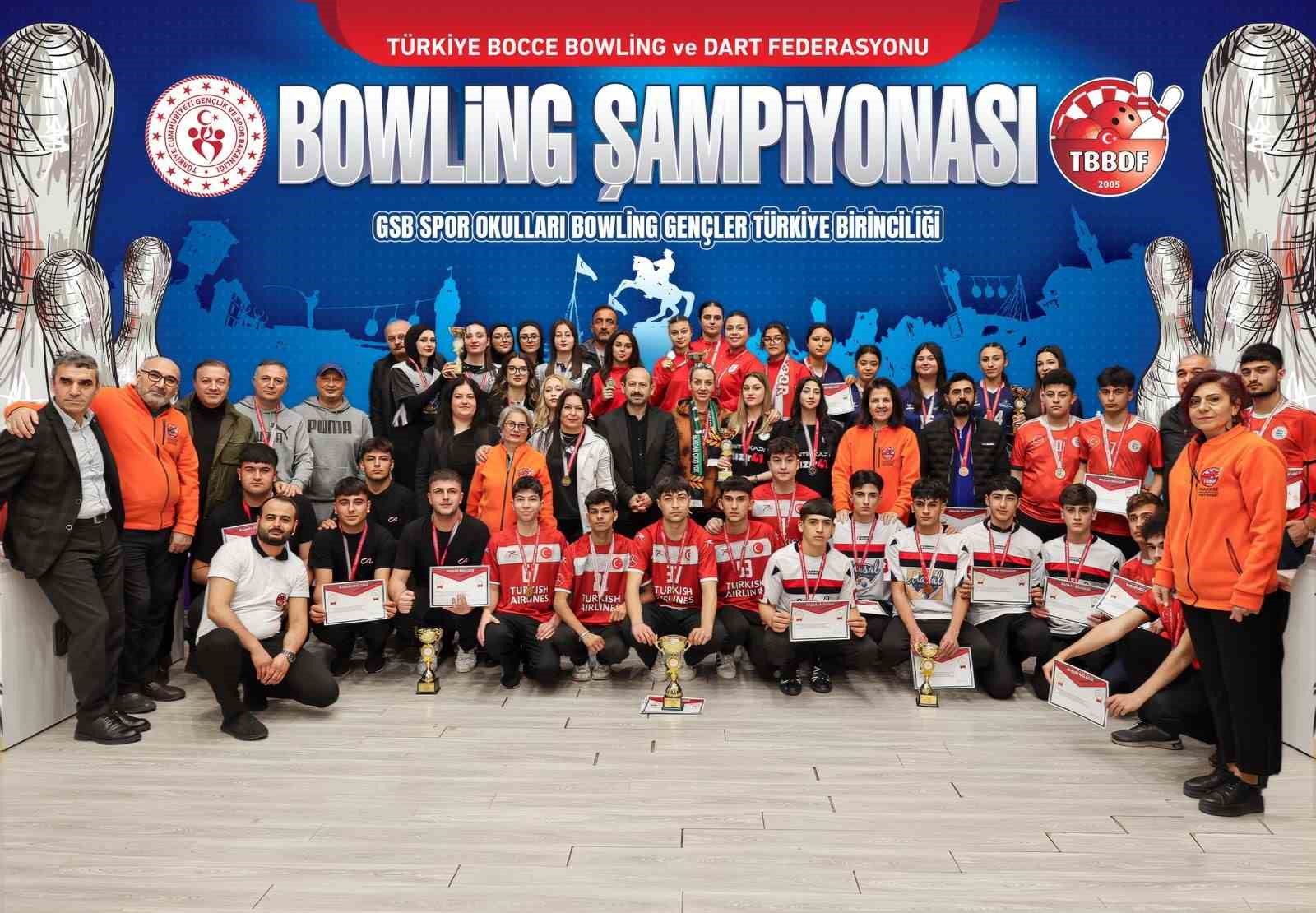 K&ouml;y &ccedil;ocuklarından &uuml;st &uuml;ste 3. T&uuml;rkiye şampiyonluğu
