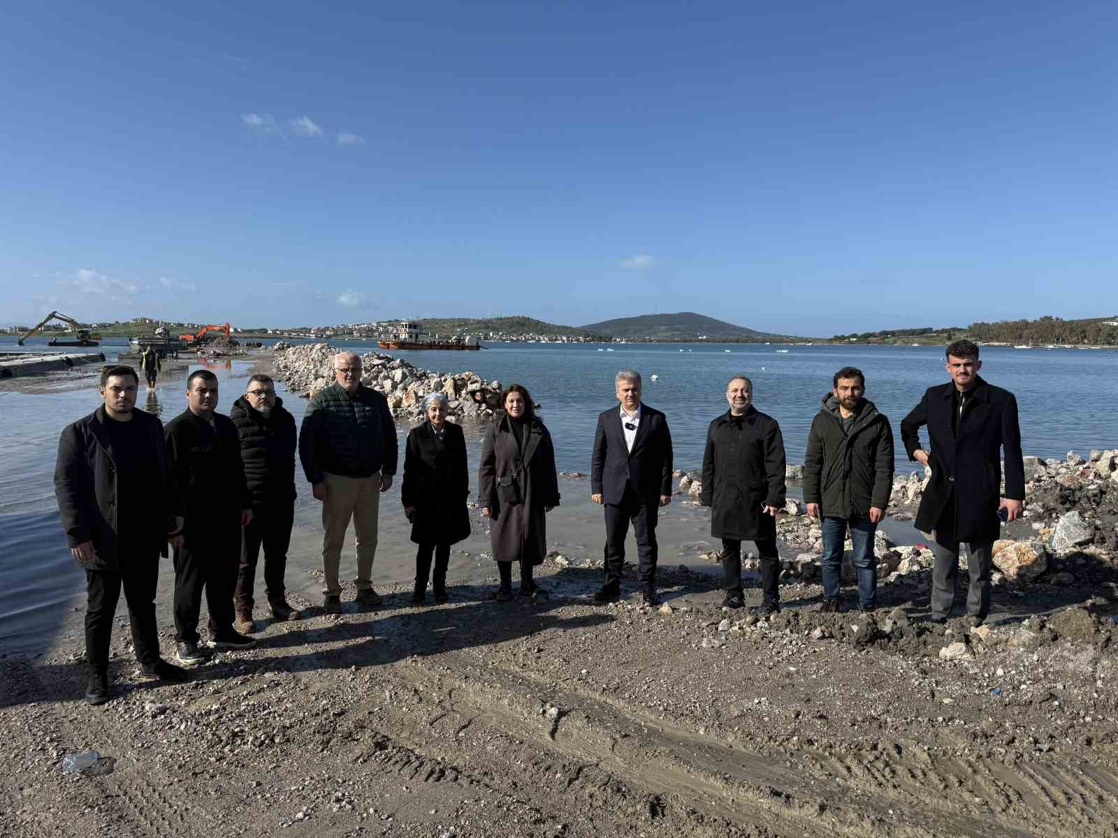 Dr. Mustafa Canbey K&ouml;rfez&rsquo;de yatırımları yerinde inceledi
