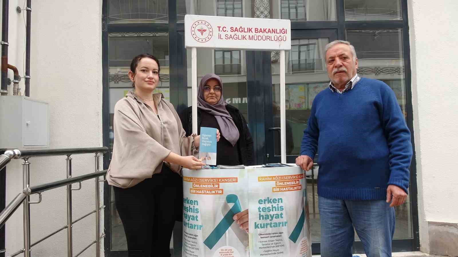 Kilis&rsquo;te &rsquo;D&uuml;nya Sigarayı Bırakma G&uuml;n&uuml;&rsquo;nde vatandaşlar bilgilendirildi
