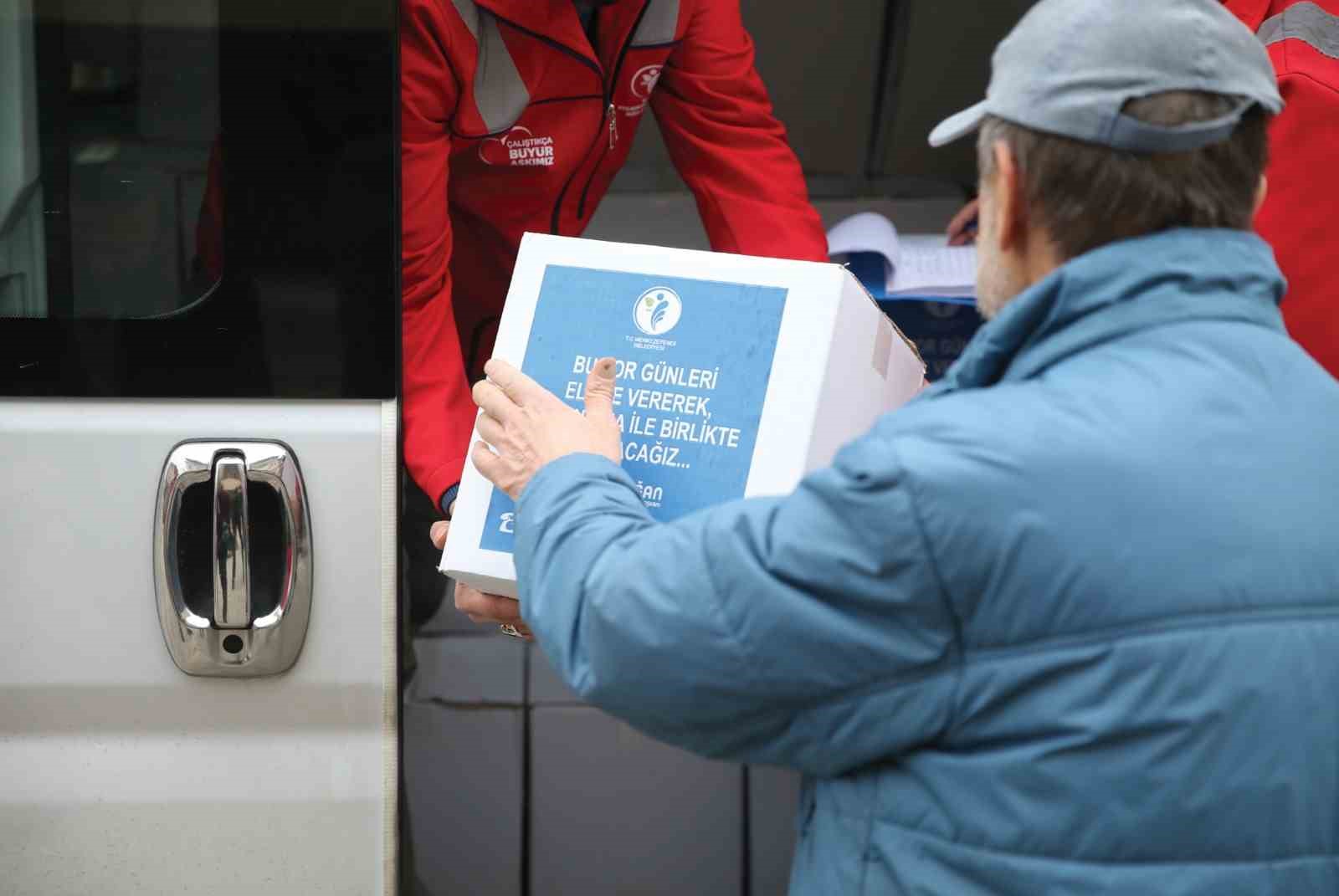 İhtiya&ccedil; sahipleri i&ccedil;in Ramazan gıda kolisi başvuruları başladı
