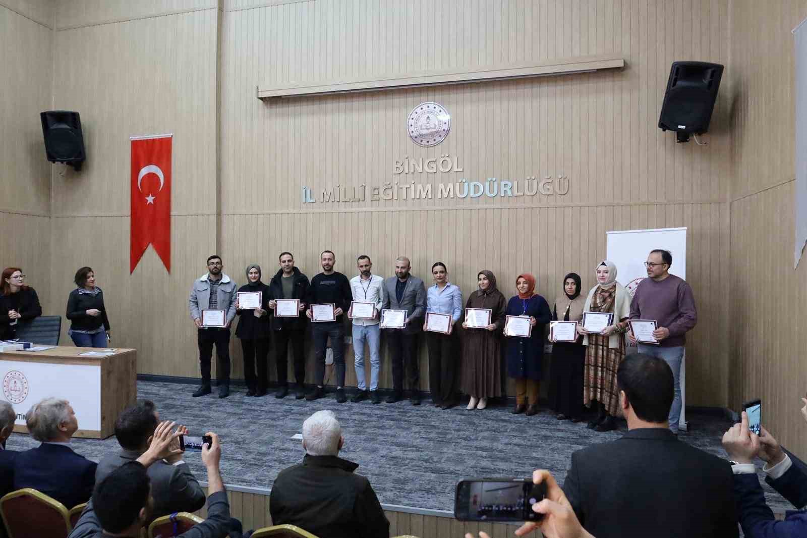 Bing&ouml;l&rsquo;de eTwinning &Ccedil;alıştayı &ouml;d&uuml;l t&ouml;reniyle tamamlandı
