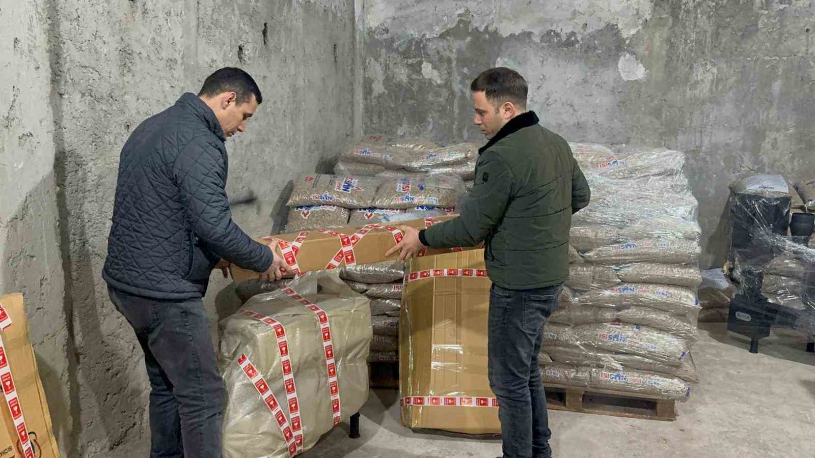 Zonguldak&rsquo;tan 7 &uuml;lkeye pelet sobası ihra&ccedil; eden firma siparişlere yetişemiyor
