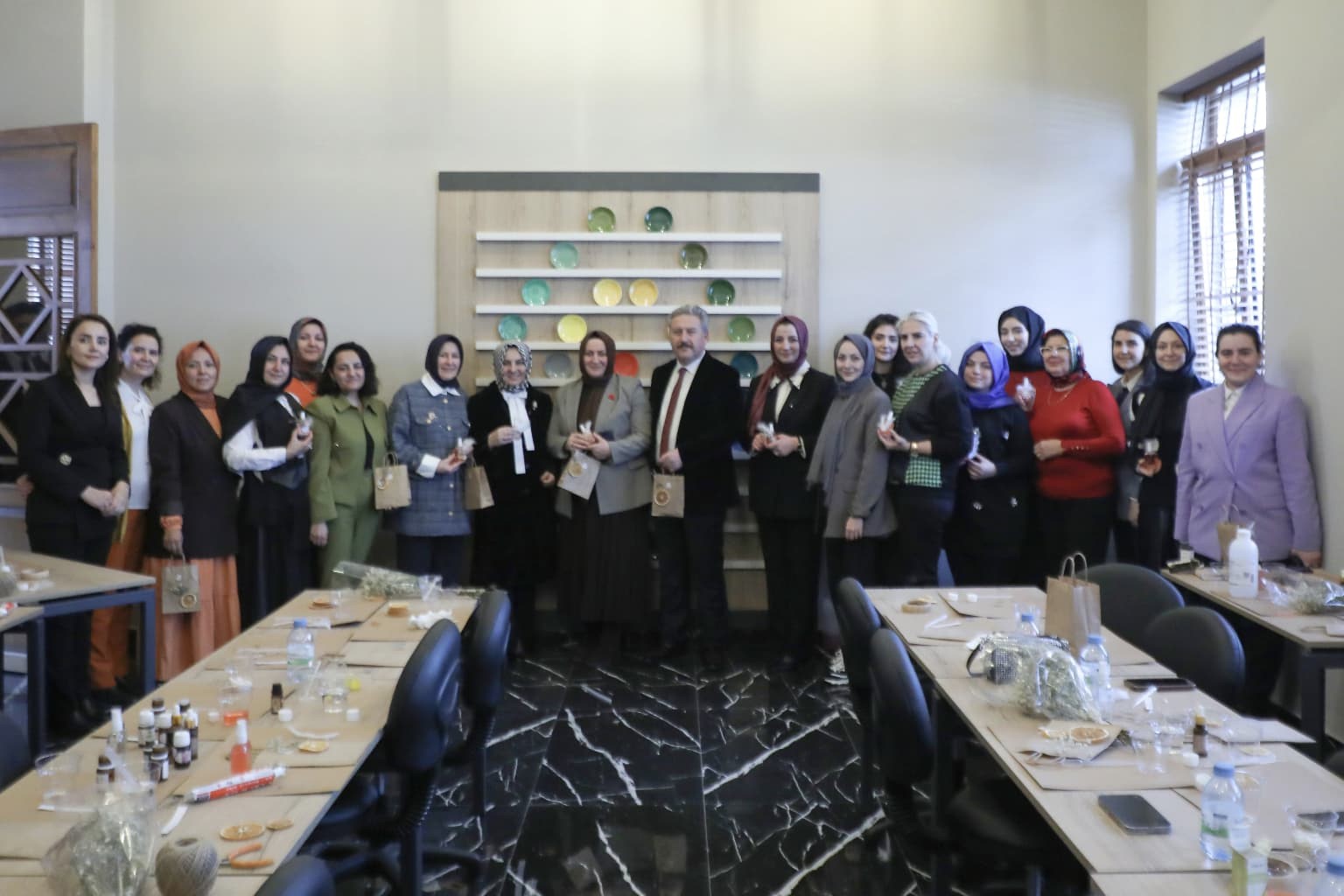 Sanat Melikgazi&rsquo;nin ilk programına b&uuml;y&uuml;k ilgi
