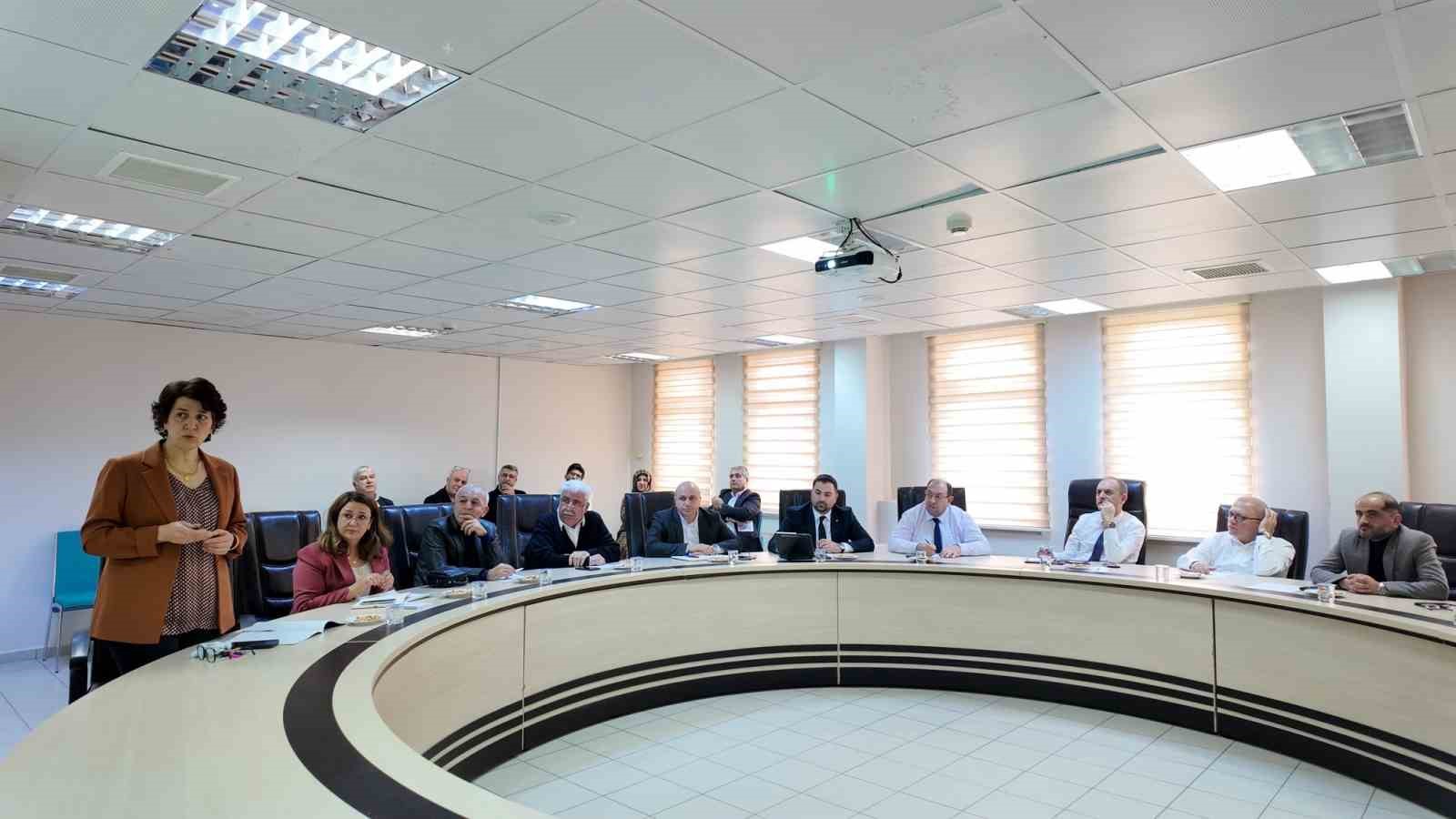 Elazığ&rsquo;da kamu hastaneleri hizmetleri değerlendirildi
