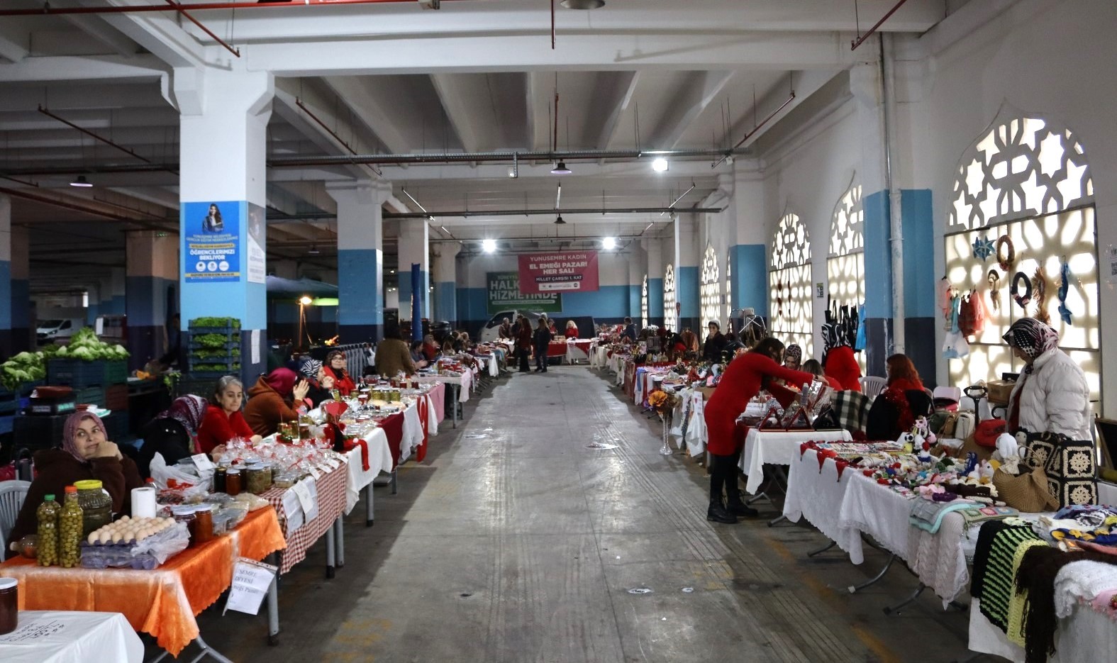 Yunusemre&rsquo;de 14 Şubat temalı "Kadın El Emeği Pazarı" kuruldu
