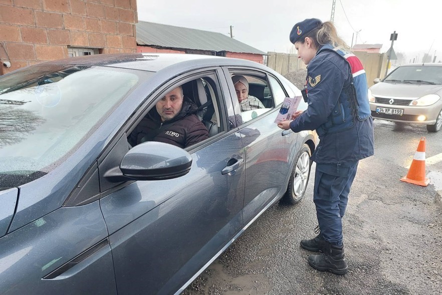 Muş&rsquo;ta kadınlara KADES anlatıldı
