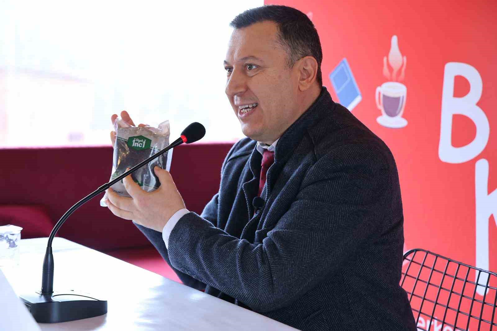 D&uuml;zce&rsquo;nin &ouml;nemli tarım &uuml;r&uuml;nlerinden siyah &ccedil;eltik konuşuldu
