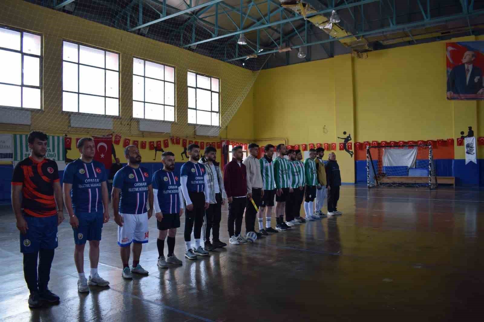 Şenkaya&rsquo;da salon futbolu coşkusu
