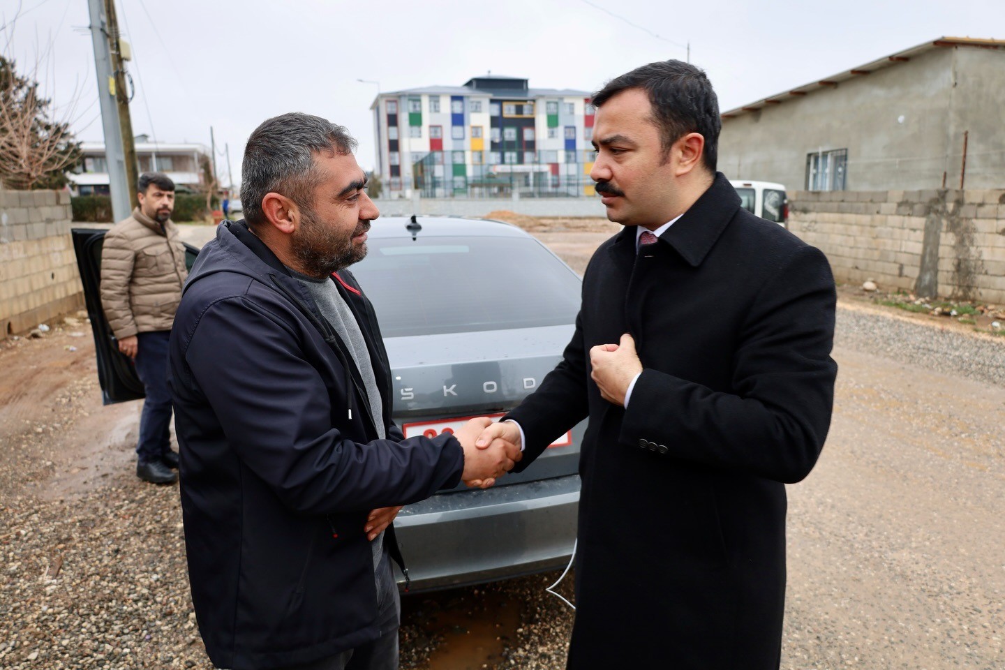 Kaymakam Soysal&rsquo;dan şehit ailelerine ziyaret
