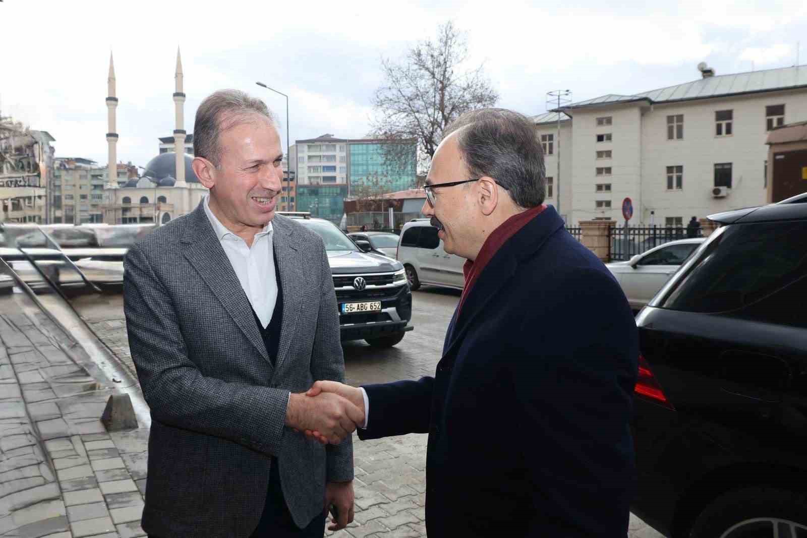 Vali Kızılkaya Siirt TSO başkan vekiliyle görüştü