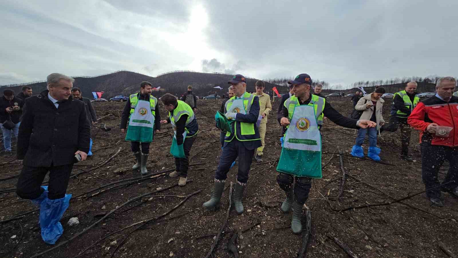 Orman köylerine 20 yeni tanker, yanan sahalara da tohumlama