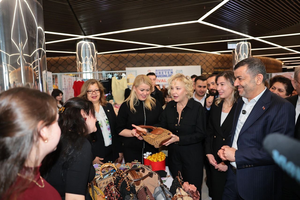 &Uuml;reten Kadınlar Festivali kapılarını a&ccedil;tı
