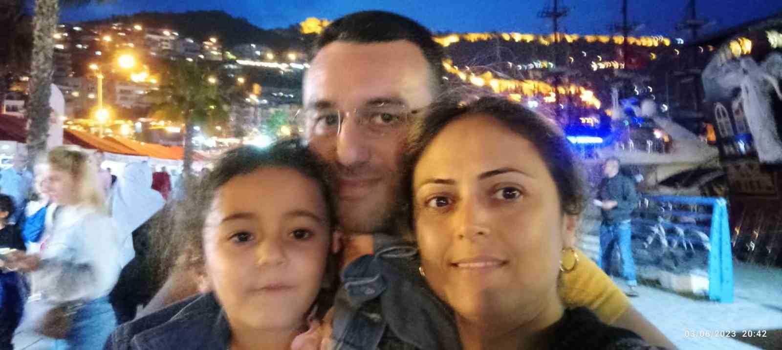 Sevgililer G&uuml;n&uuml;&rsquo;nde eşinden gelen hayat
