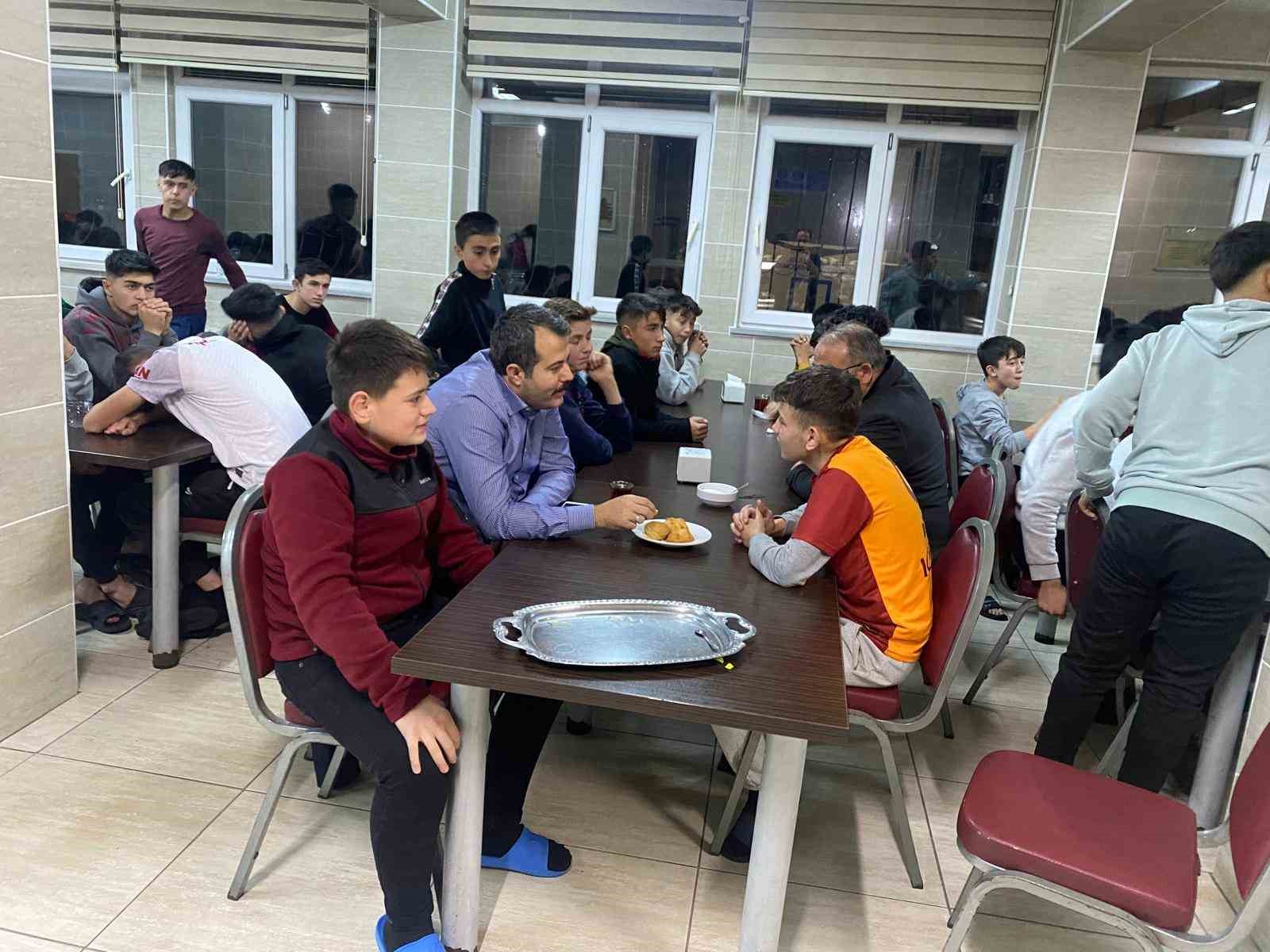 Vezirk&ouml;pr&uuml;&rsquo;de &ouml;ğrenci pansiyonları yenilendi
