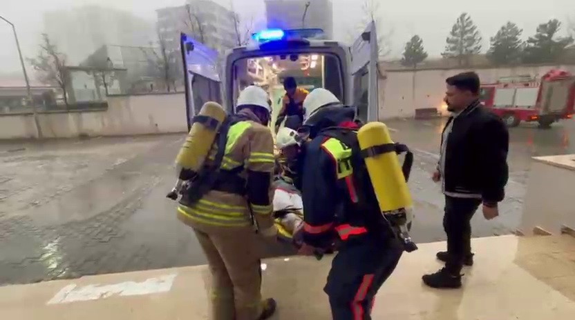 KYK yurtlarında yangın tatbikatı ger&ccedil;eği aratmadı
