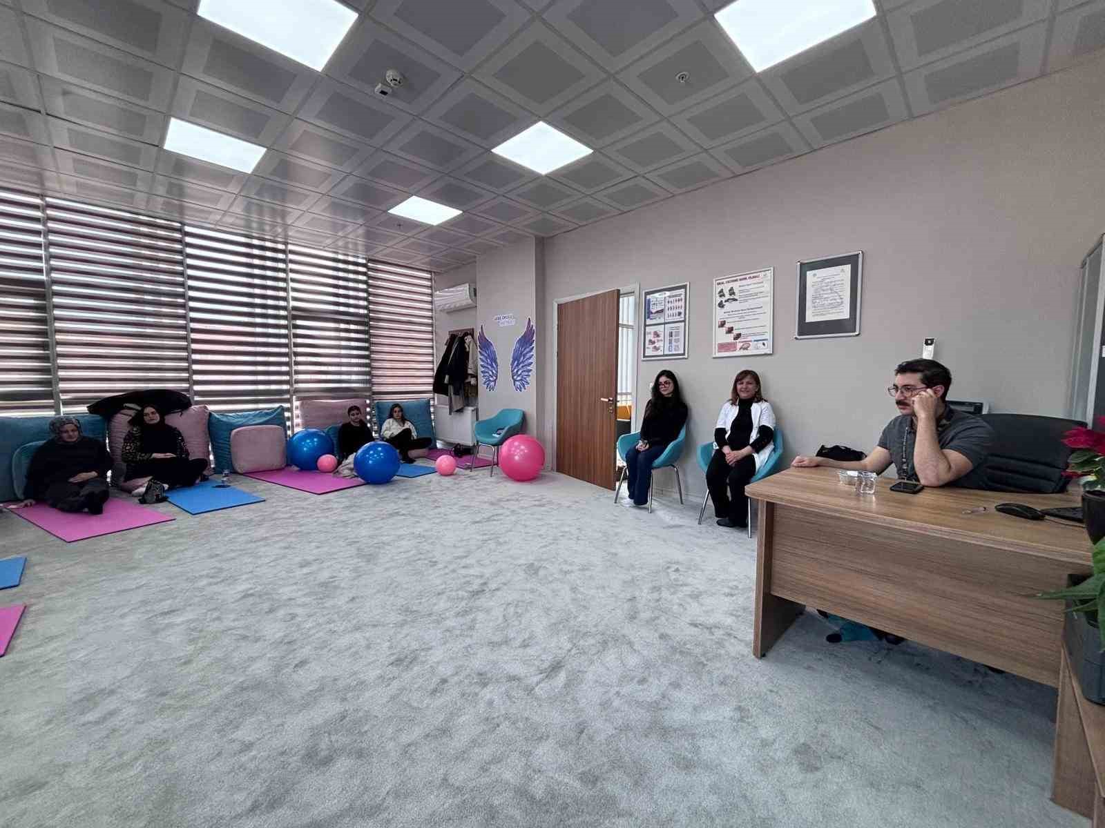 Bartın&rsquo;da kadınlara gebelik eğitimi eğitimi
