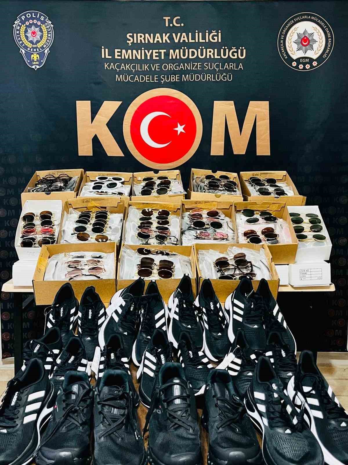 Şırnak&rsquo;ta asayiş, narkotik ve ka&ccedil;ak&ccedil;ılık operasyonlarında 4 tutuklama
