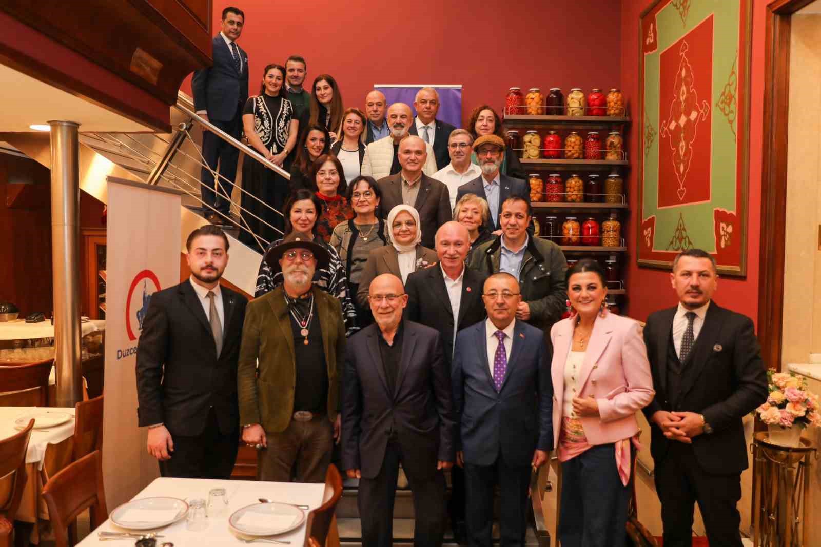 Düzce yemekleri 138 yıllık restoranda pişti