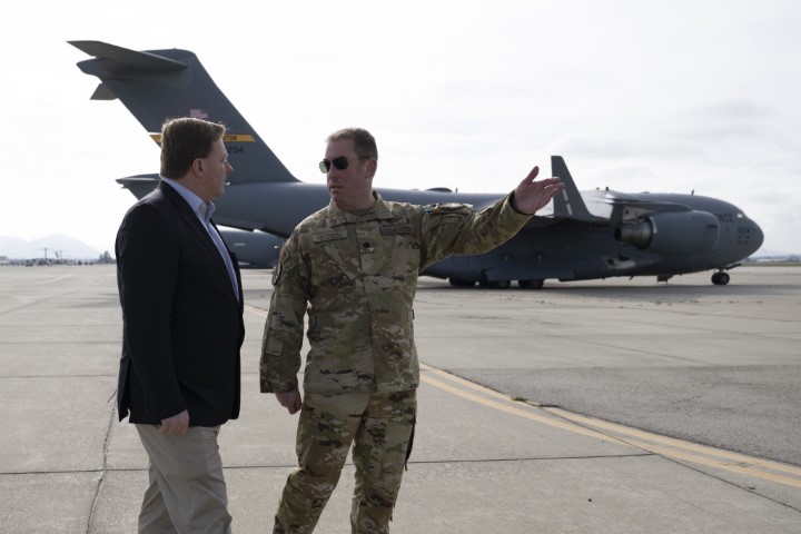 ABD'de bir ilk: Nükleer reaktörü kargo uçağıyla taşıdı