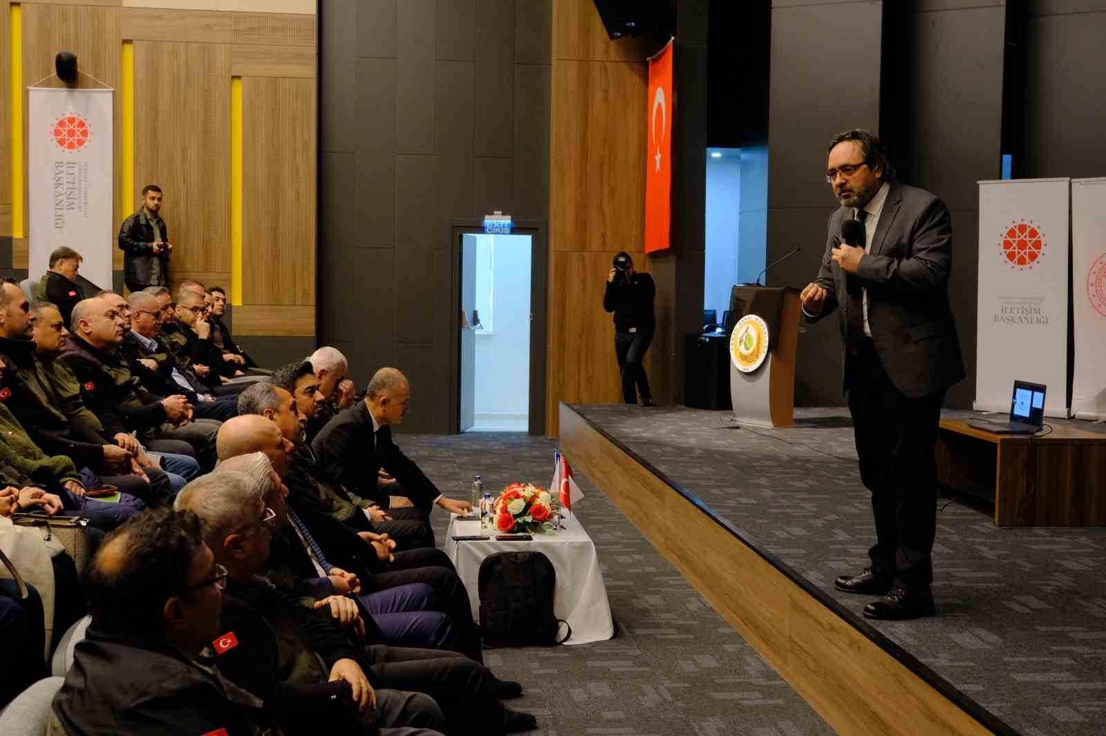 Adana&rsquo;da orman teşkilatına y&ouml;nelik etkili iletişim ve liderlik eğitimi d&uuml;zenlendi
