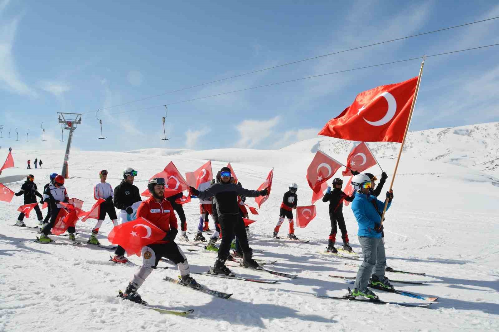 Bitlis&rsquo;te "5. Kar Festivali" d&uuml;zenlendi
