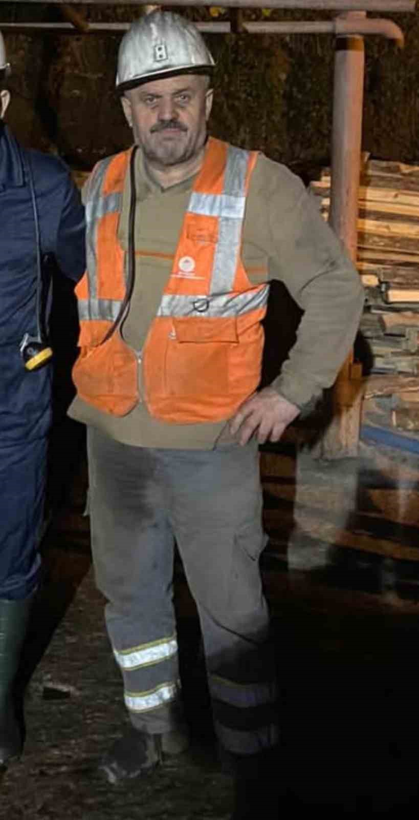 &Ccedil;izmeleriyle morga kaldırılan madencinin cenazesi y&uuml;rek burktu 