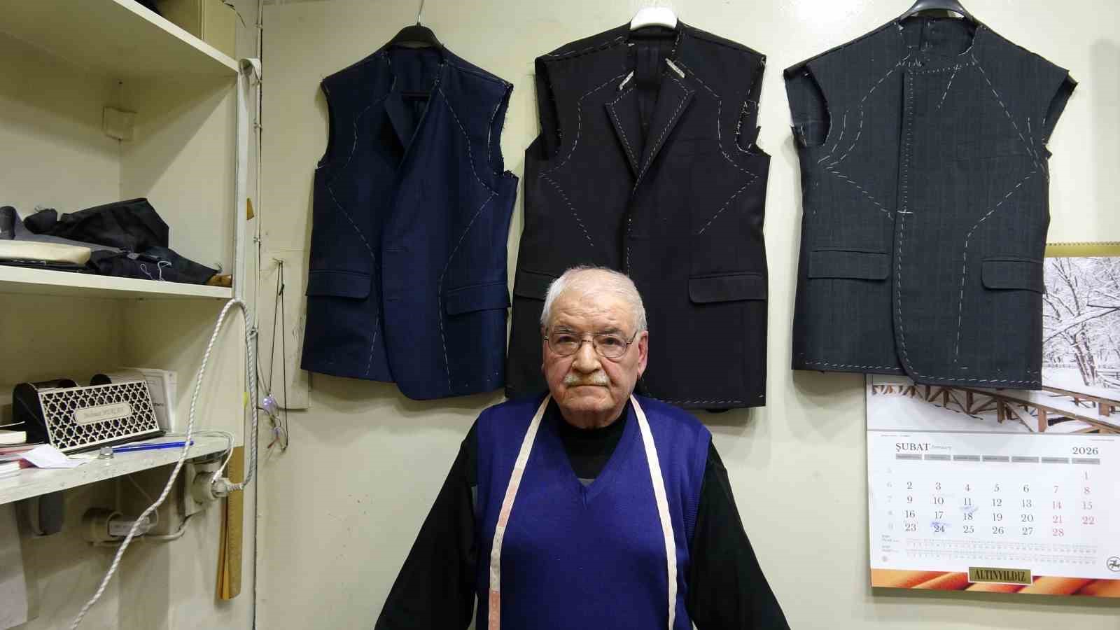 Terzilik mesleğinde yarım asrı geride bıraktı
