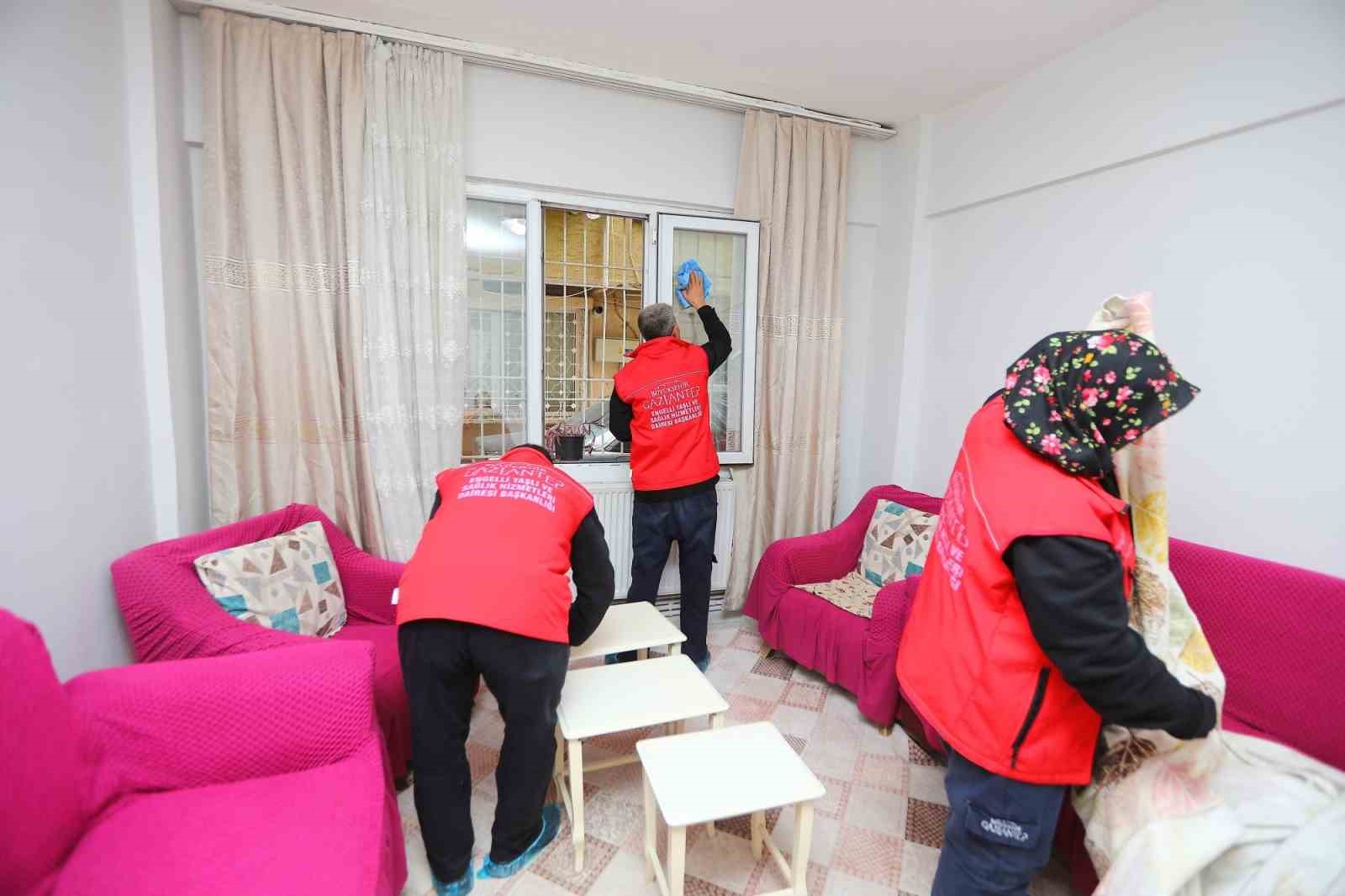 Gaziantep Büyükşehir’den Ramazan öncesi yaşlı ve engellilere kapsamlı destek