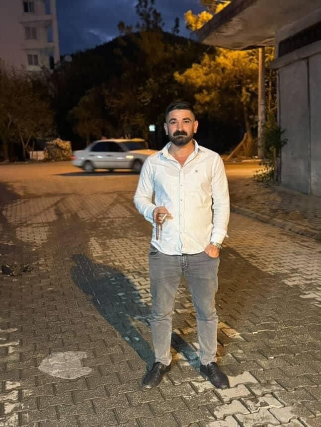 Av t&uuml;feğiyle eski eşini &ouml;ld&uuml;r&uuml;p, intihar etti
