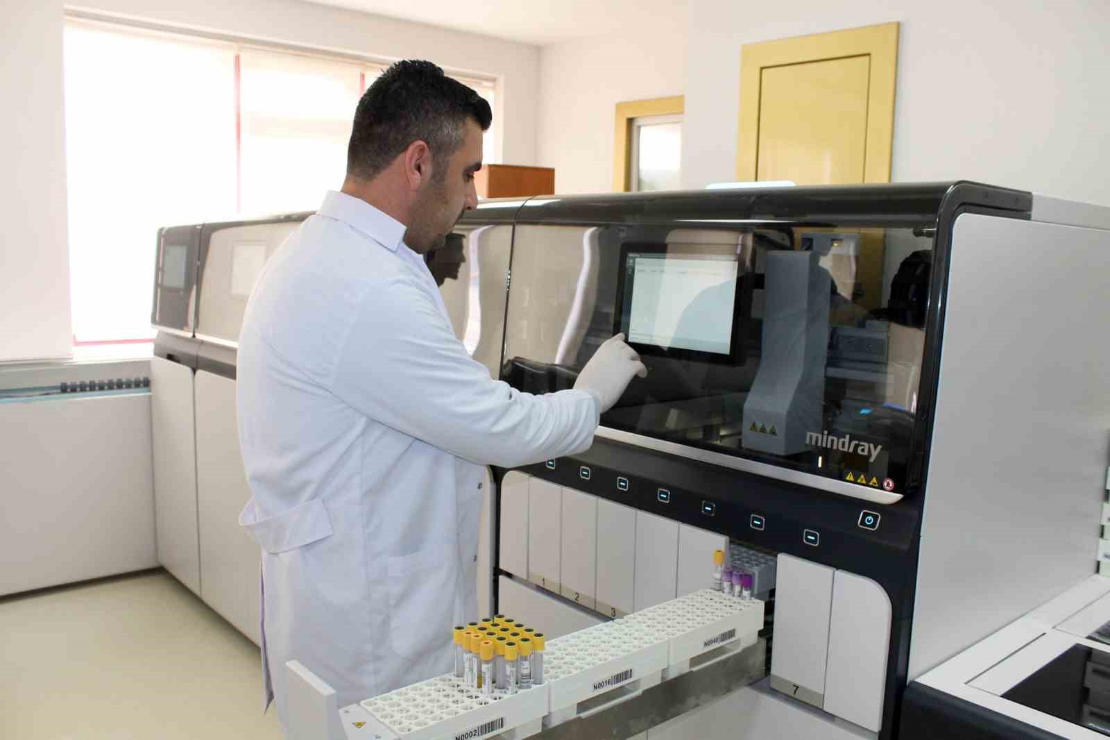 GA&Uuml;N Hastanesi Laboratuvarında yeni sistem hizmete girdi

