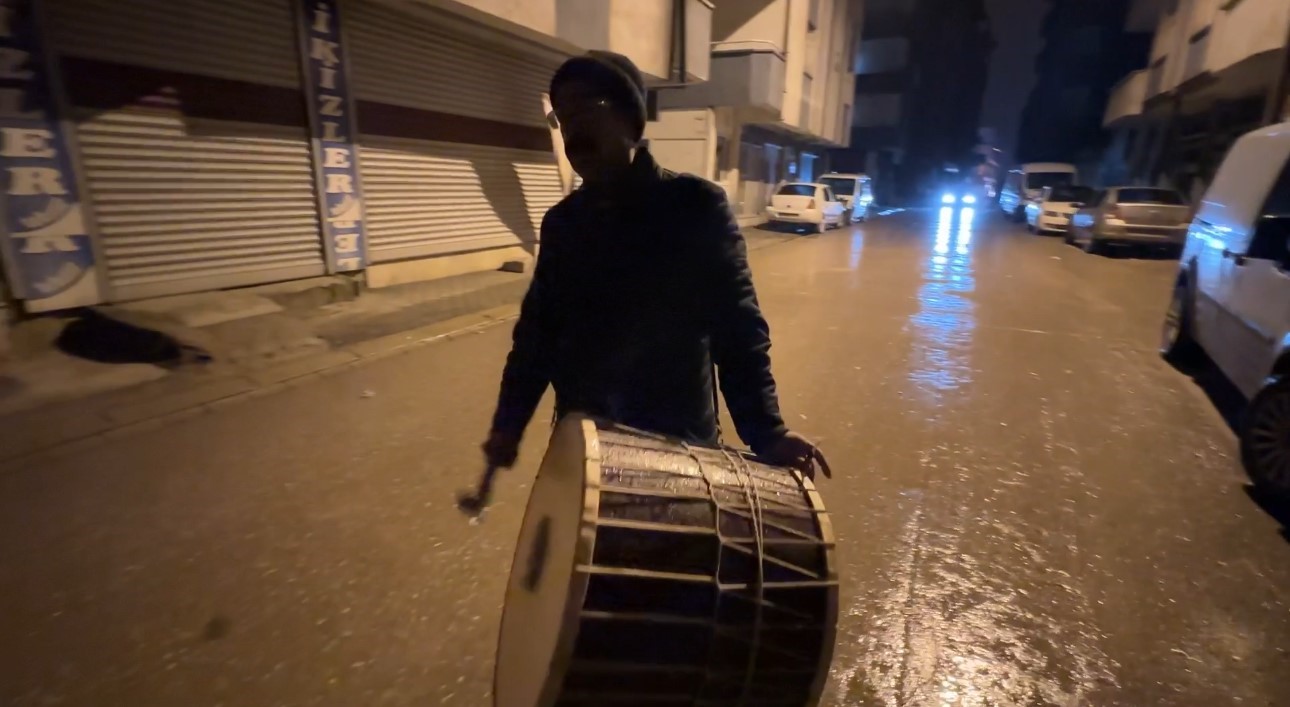 Teknolojiye direnen miras: Y&uuml;ksekova&rsquo;nın 40 yıllık sahur n&ouml;beti başladı
