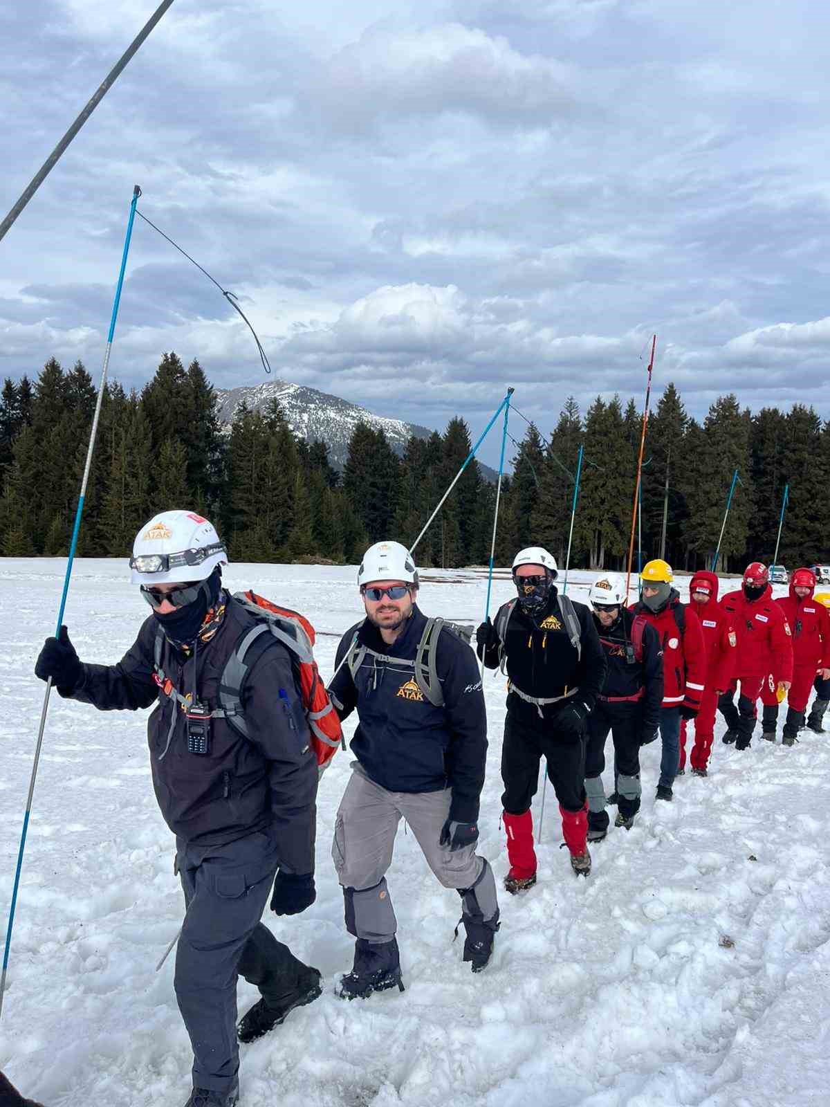 Giresun&rsquo;da &ccedil;ığ tatbikatı ger&ccedil;eğini aratmadı
