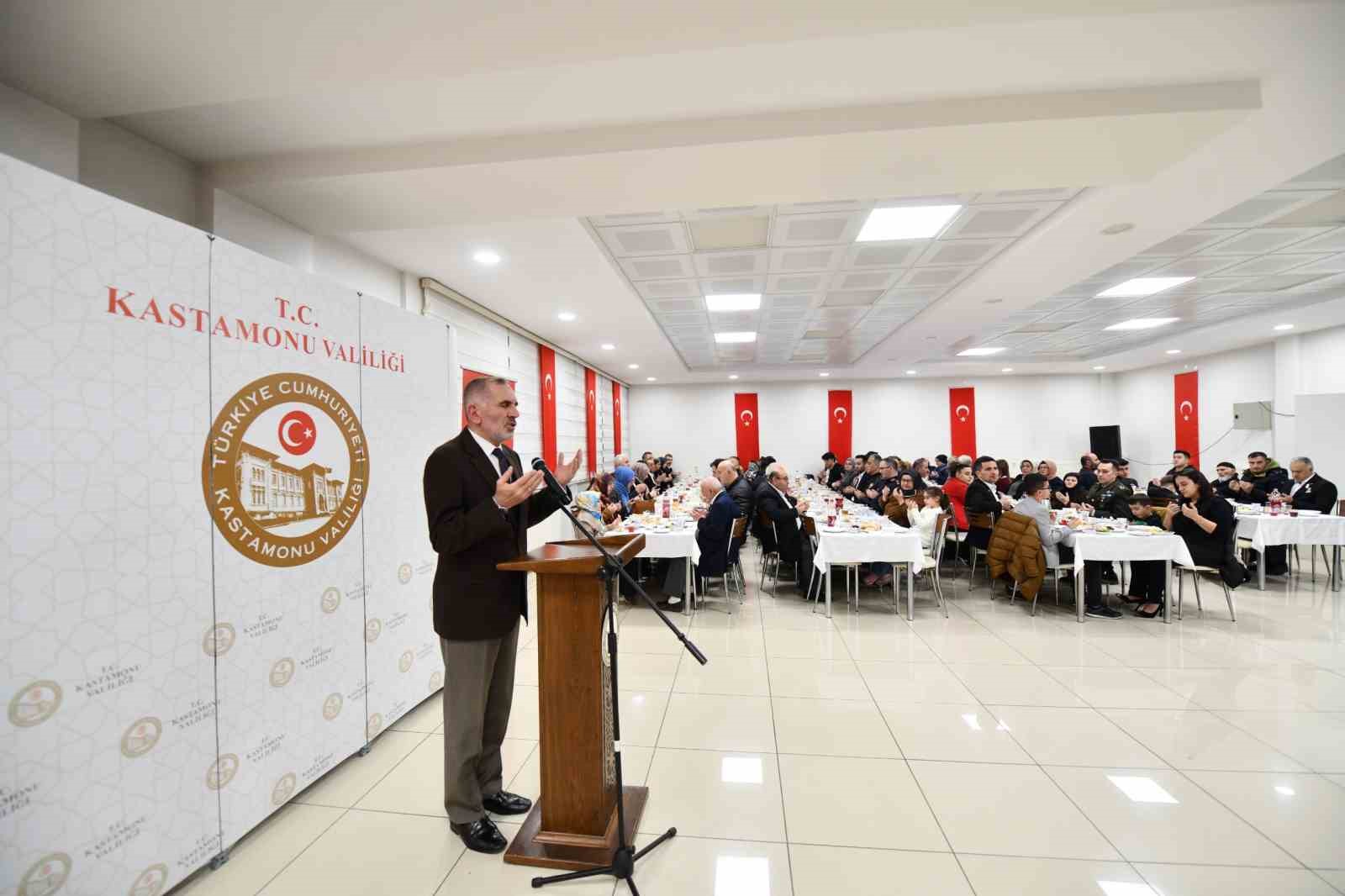 Kastamonu’da gaziler ve şehit yakınları iftar sofrasında buluştu