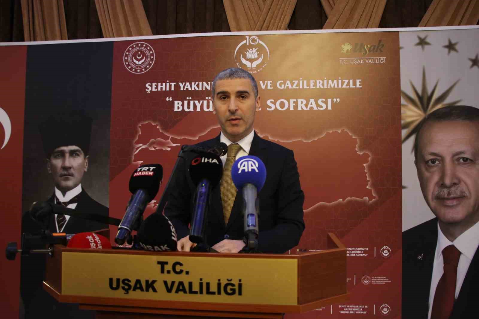 Vali Aktaş, Ramazan’ın ilk iftarında şehit yakınları ve gazilerle bir araya geldi