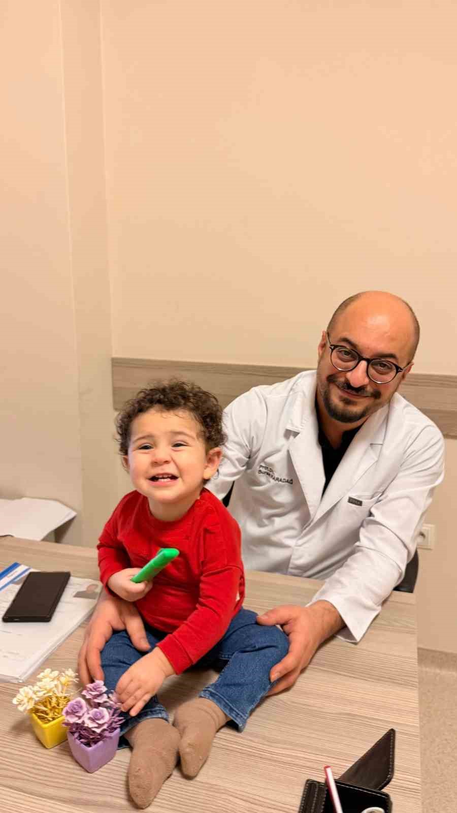 Kanseri yendi, annelikten vazgeçmedi: Dondurulan embriyolar tutmadı, ‘Can’ geldi