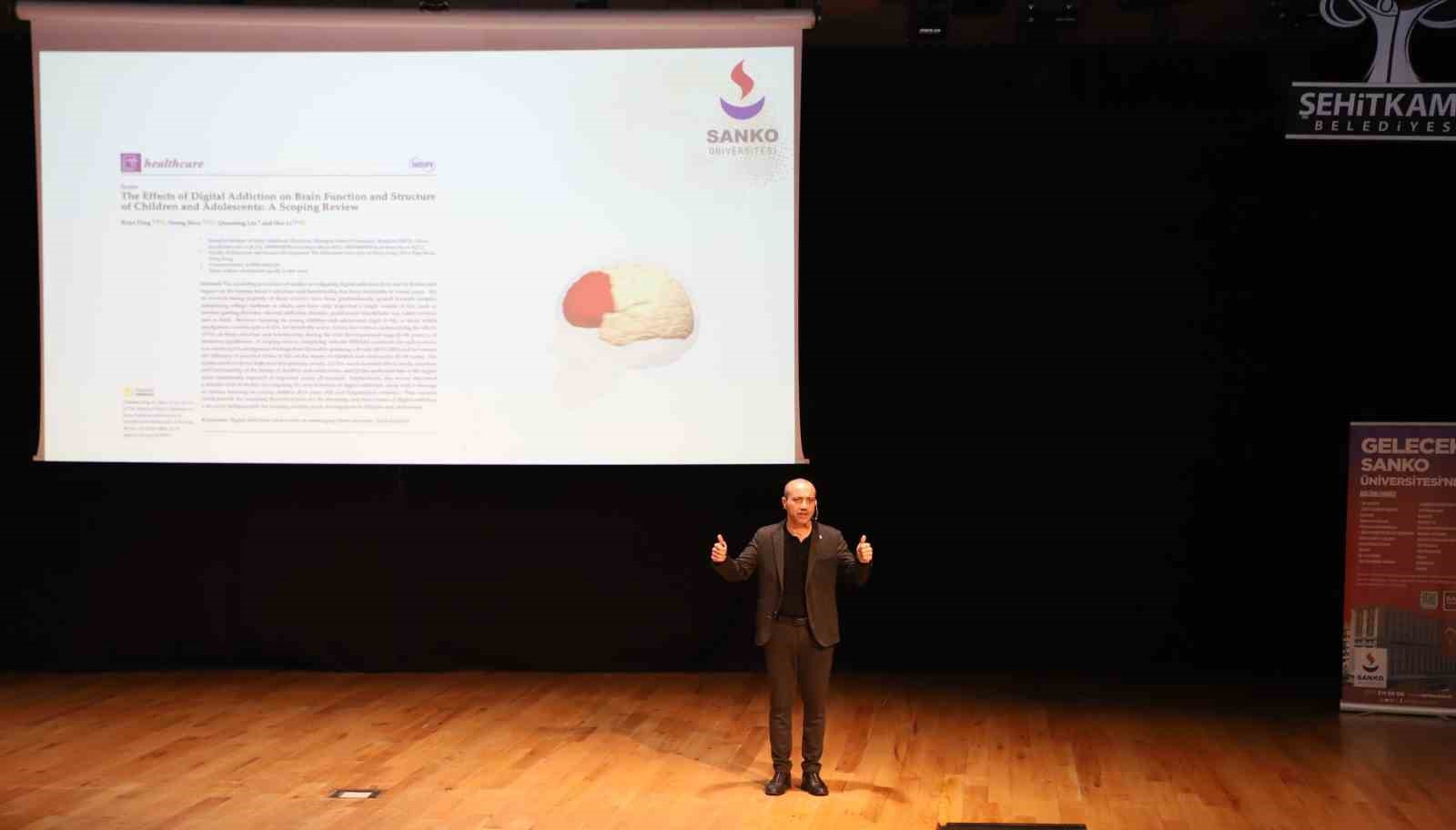 &lsquo;&Uuml;niversite Yolunda Sınav Stratejileri&rsquo; etkinliği yapıldı
