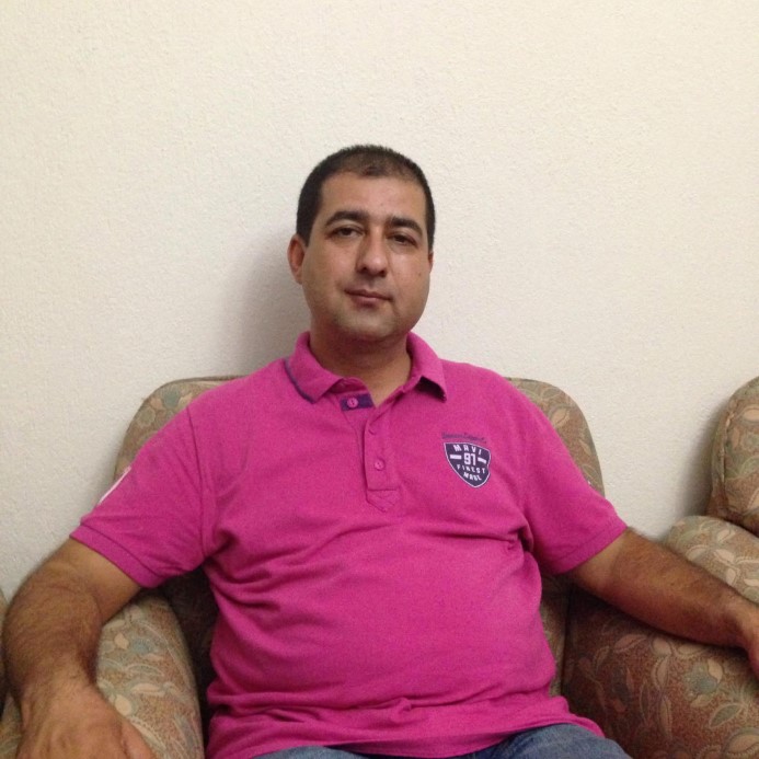 Saman balyalarının altında kalan kişinin &ouml;l&uuml;m anı kamerada