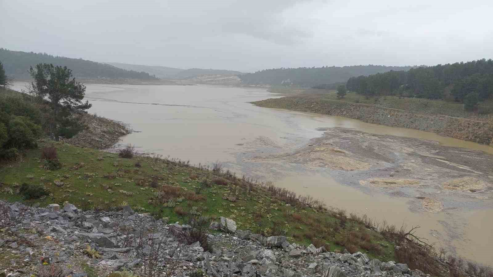 Buldan ve Afşar barajlarında su seviyesi yükseliyor