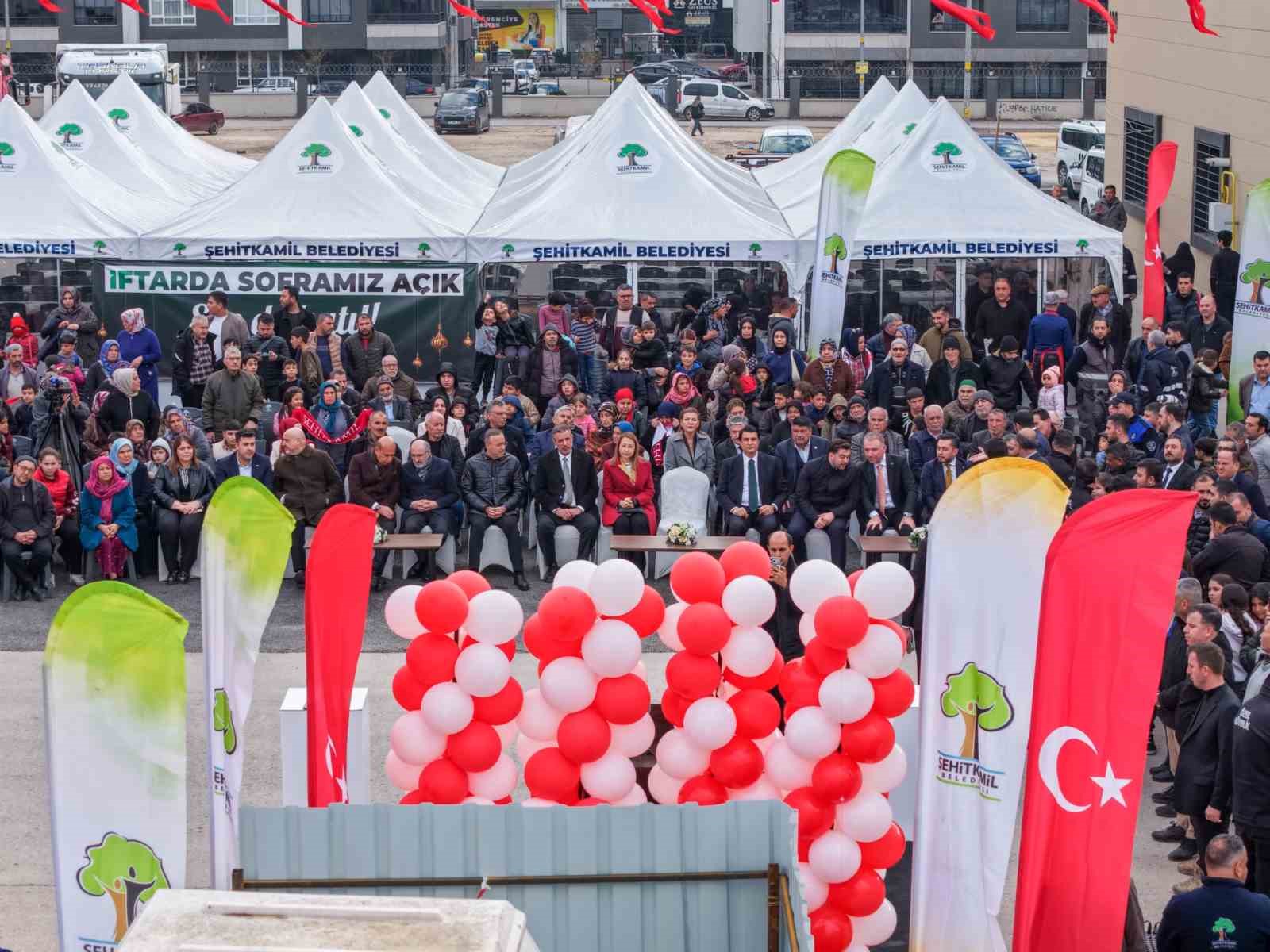 Karşıyaka Gençlik Kütüphanesi’nin temeli atıldı