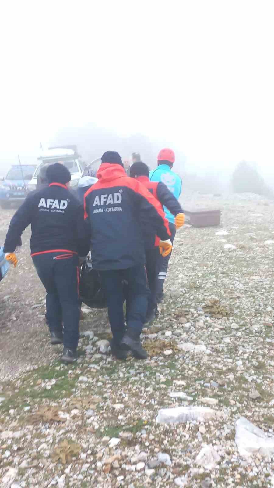 Kuşadası’nda uçurumdan düşen şahıs hayatını kaybetti