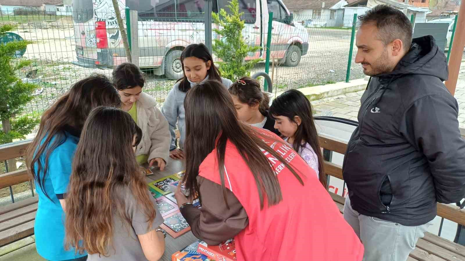 K&uuml;lt&uuml;r merkezinde romanlarla buluşuldu
